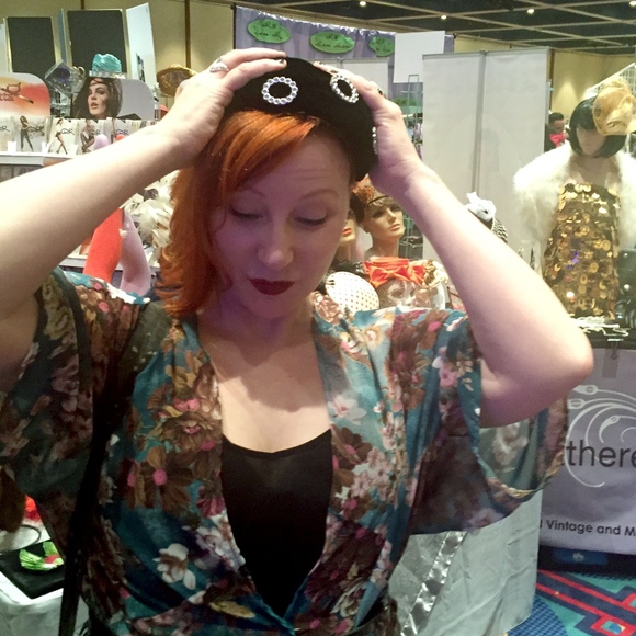 Meet Your Posher ~Janell Grace~ - Picture 2 of 4